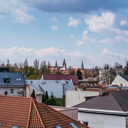 Luxury Apartment W. City Views In Kosice Old Town Esterno foto